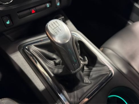 Used 2014 Dodge Challenger R/T RWD image 32