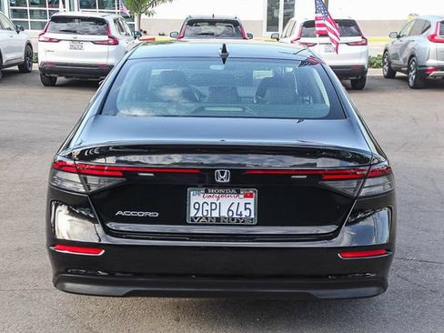 Used 2023 Honda Accord EX image 6
