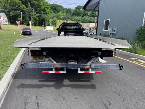 Used 2022 RAM 5500 SLT w/ Quick Order Package 2YG SLT AWD/4WD image 3