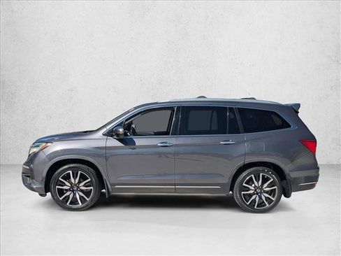 Used 2019 Honda Pilot Touring image 8