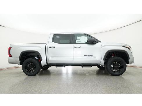 New 2025 Toyota Tundra SR5 AWD/4WD image 28