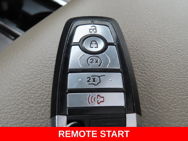 Used 2019 Ford Expedition Limited w/ Equipment Group 302A AWD/4WD image 43