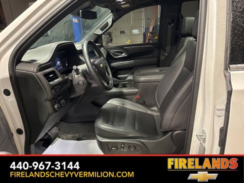 Used 2023 Chevrolet Tahoe LT w/ LT Signature Plus Package image 13