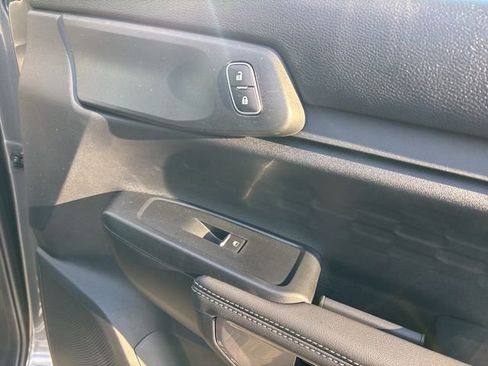 Used 2024 Ford Ranger XLT w/ FX4 Off-Road Package image 10