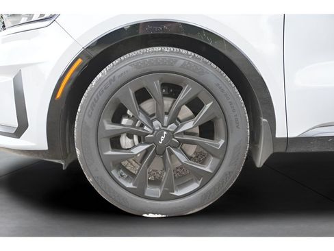 Used 2023 Kia Sorento SX FWD image 40
