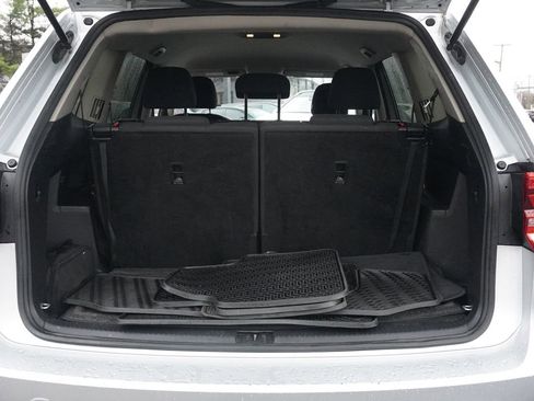 Used 2019 Volkswagen Atlas S image 16