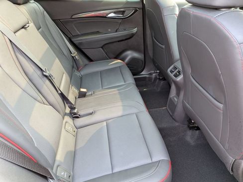 Used 2022 Buick Envision Essence w/ Technology Package II AWD/4WD image 36