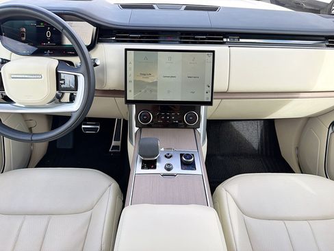 Used 2023 Land Rover Range Rover Long Wheelbase SE AWD/4WD image 20
