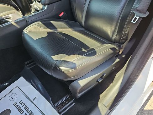 Used 2021 Dodge Charger SXT w/ Leather Interior Group RWD image 33
