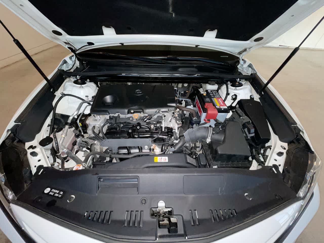 Used 2020 Toyota Camry SE FWD image 25
