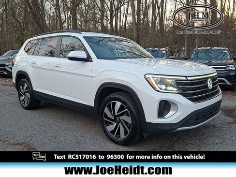 Certified 2024 Volkswagen Atlas SE AWD/4WD image 1