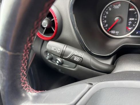 Used 2020 Chevrolet Blazer RS FWD image 32