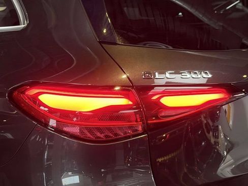 Certified 2023 Mercedes-Benz GLC 300 4MATIC image 17