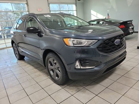 Used 2022 Ford Edge SEL w/ Sport Appearance Package image 10