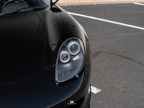 Used 2005 Porsche Carrera GT RWD image 9