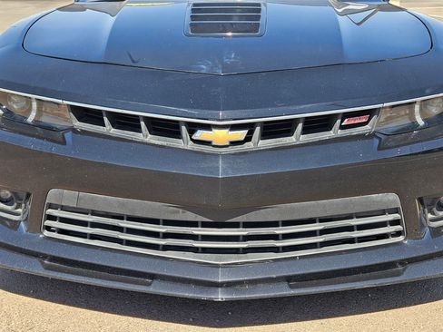 Used 2015 Chevrolet Camaro SS w/ Commemorative Special Edition RWD image 9