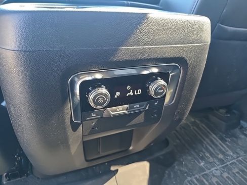 Used 2025 GMC Yukon Elevation w/ LPO, Floor Liner Package AWD/4WD image 20