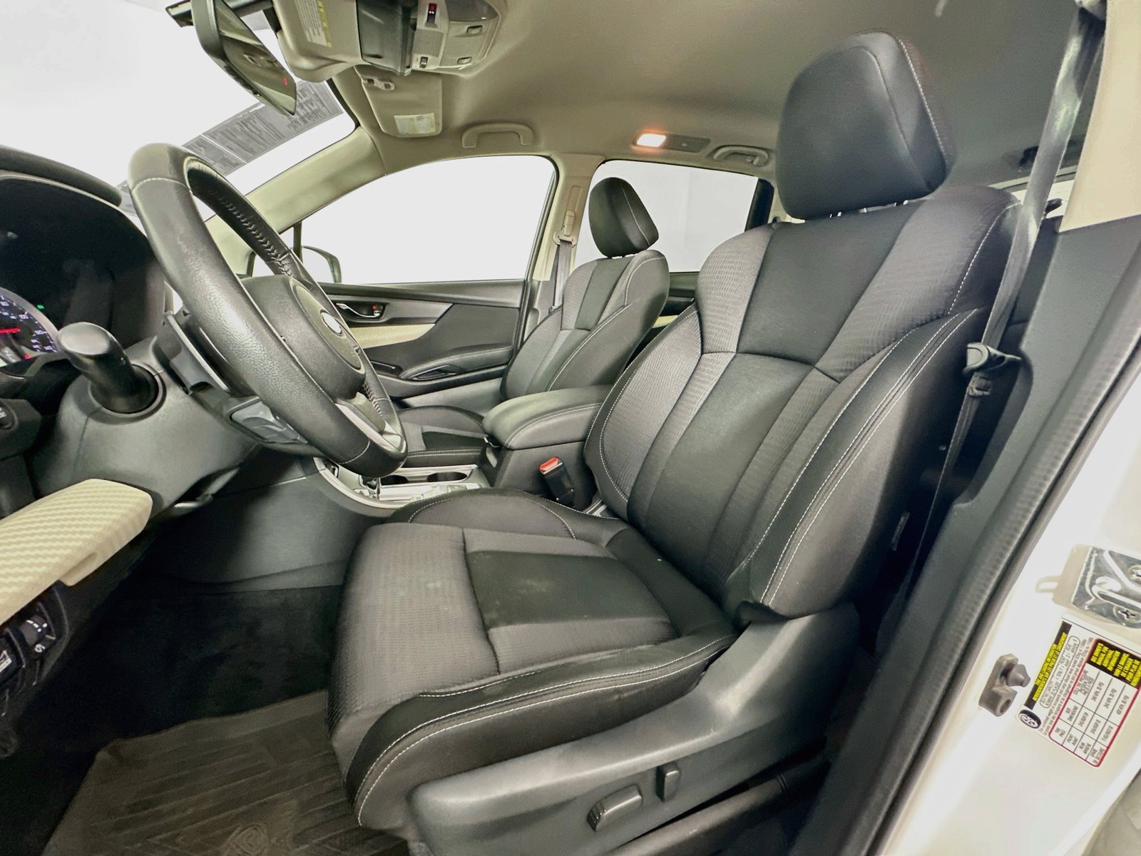 Used 2022 Subaru Ascent Premium w/ Convenience Package AWD/4WD image 21