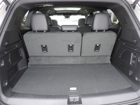 New 2026 Buick Enclave Sport Touring image 12