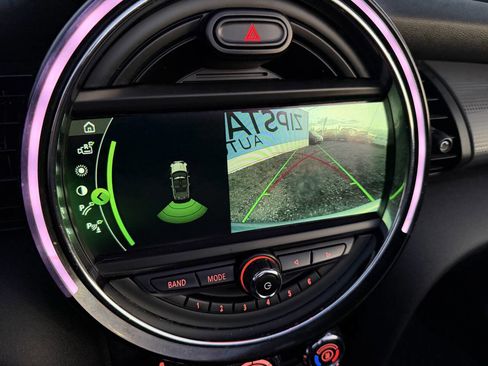 Used 2019 MINI Cooper Convertible w/ Signature Upholstery Package image 24