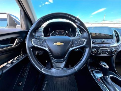 Used 2018 Chevrolet Equinox Premier w/ LPO, Protection Package AWD/4WD image 17