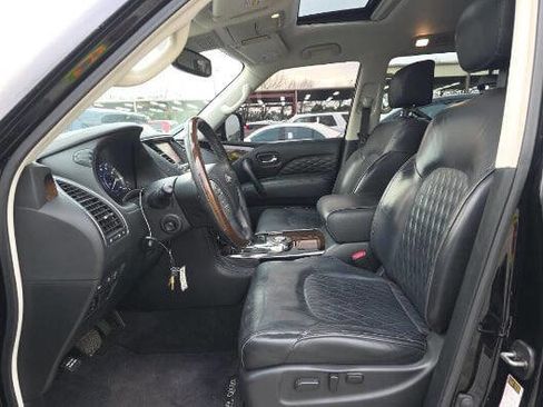 Used 2019 INFINITI QX80 Luxe w/ 22" Wheel Package image 4