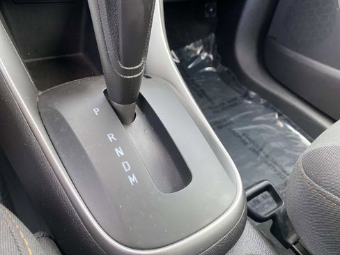 Used 2019 Chevrolet Trax LS image 14