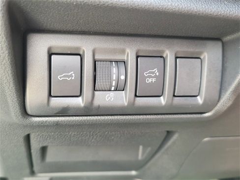 Used 2024 Subaru Outback Onyx Edition image 29