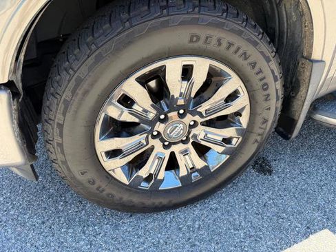 Used 2017 Nissan Titan Platinum Reserve RWD image 44