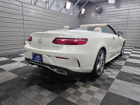 Used 2018 Mercedes-Benz E 400 4MATIC Cabriolet image 5