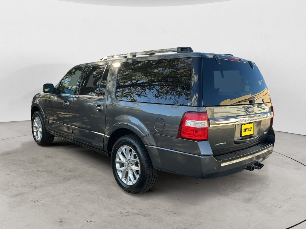 Used 2017 Ford Expedition EL Limited w/ Equipment Group 301A AWD/4WD image 11