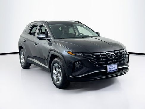 Used 2023 Hyundai Tucson SEL image 3