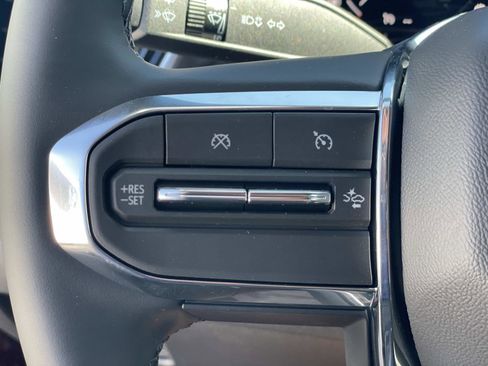 New 2026 GMC Canyon Elevation w/ Convenience Package RWD image 11
