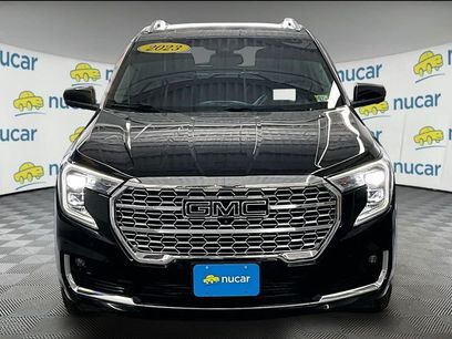Used 2023 GMC Terrain Denali w/ Black Diamond Edition