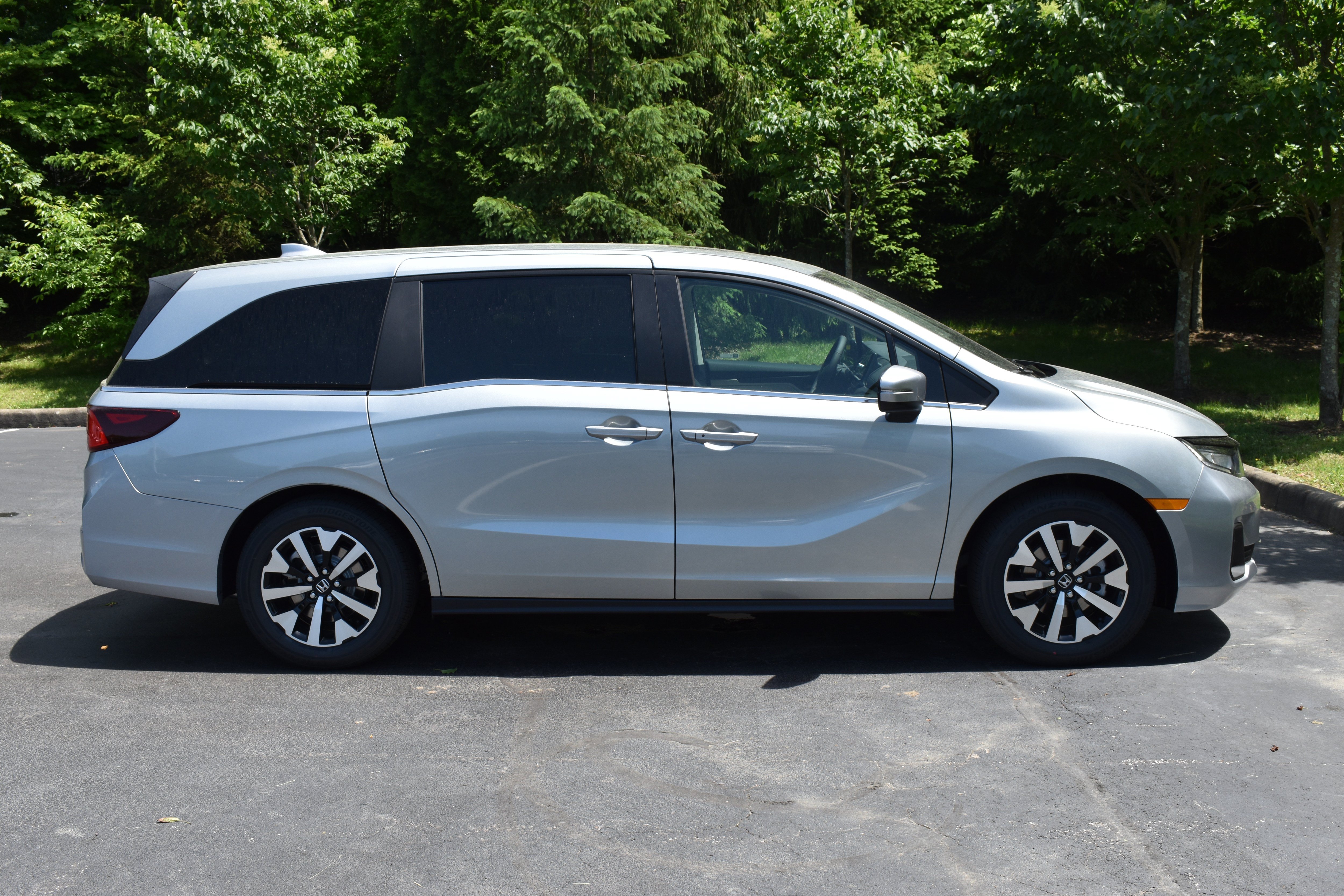 New 2027 Honda Odyssey EX-L image 9