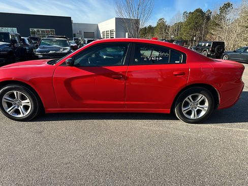 Used 2023 Dodge Charger SXT image 10