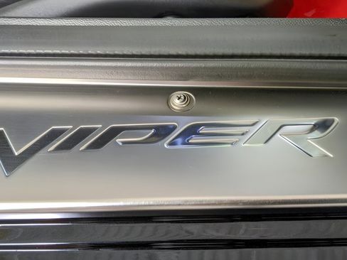 Used 2013 SRT Viper GTS image 36