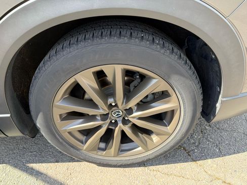 Used 2017 MAZDA CX-9 Signature image 36