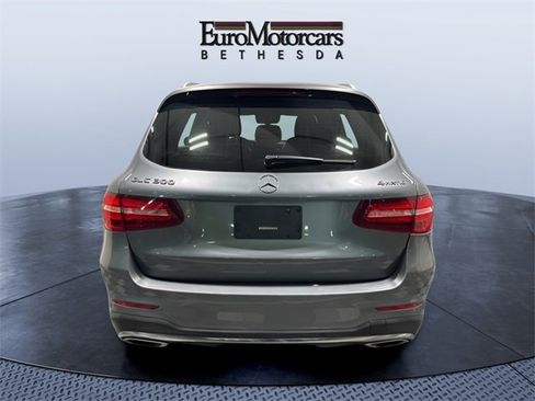 Used 2018 Mercedes-Benz GLC 300 4MATIC image 4