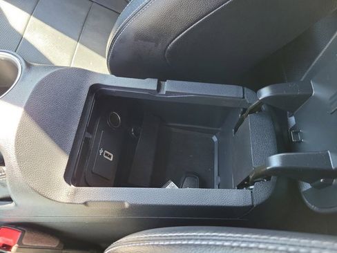 Used 2021 Ford Mustang GT Premium image 28