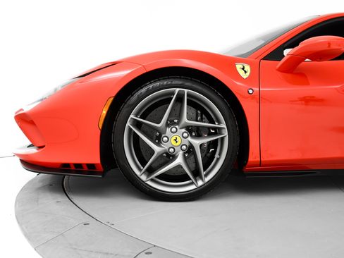 Certified 2020 Ferrari F8 Tributo image 9