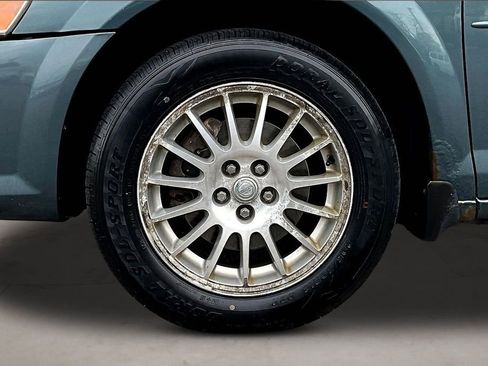 Used 2006 Chrysler Sebring Sedan FWD image 32