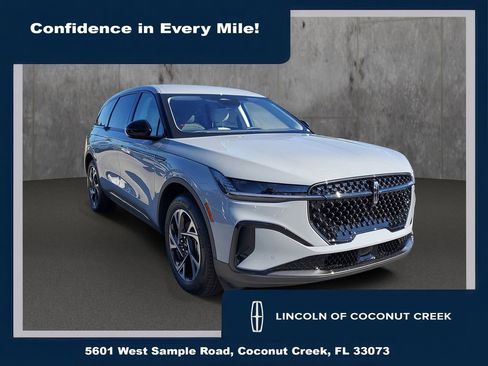 New 2026 Lincoln Nautilus Premier w/ Jet Appearance Package image 1