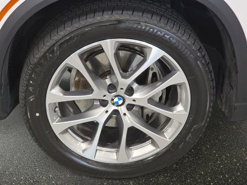 Certified 2025 BMW X5 sDrive40i w/ Parking Assistance Package RWD image 27