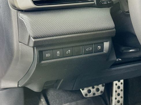 Certified 2026 Toyota Camry SE w/ Convenience Package FWD image 10