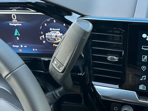 New 2026 Chevrolet Silverado 2500 LT image 21