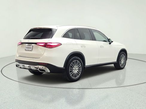 Certified 2026 Mercedes-Benz GLC 300 image 5