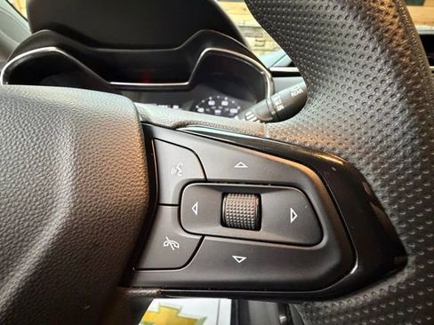 Used 2023 Chevrolet TrailBlazer LT w/ Convenience Package AWD/4WD image 24