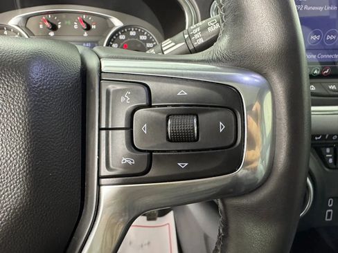 Used 2019 Chevrolet Blazer LT w/ Sun and Wheels Package AWD/4WD image 16