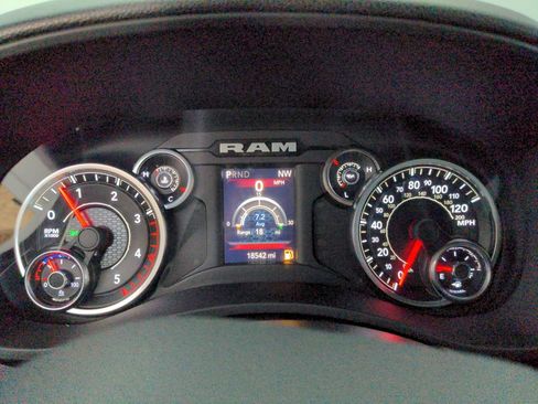 Used 2022 RAM 3500 Tradesman image 19